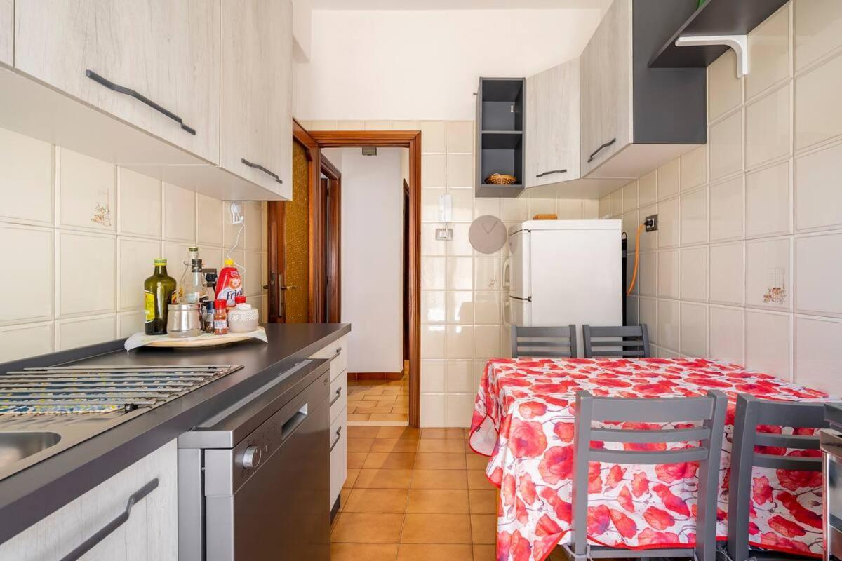 44Oz Apartment With Terrace In Monteverde Rome Exterior photo