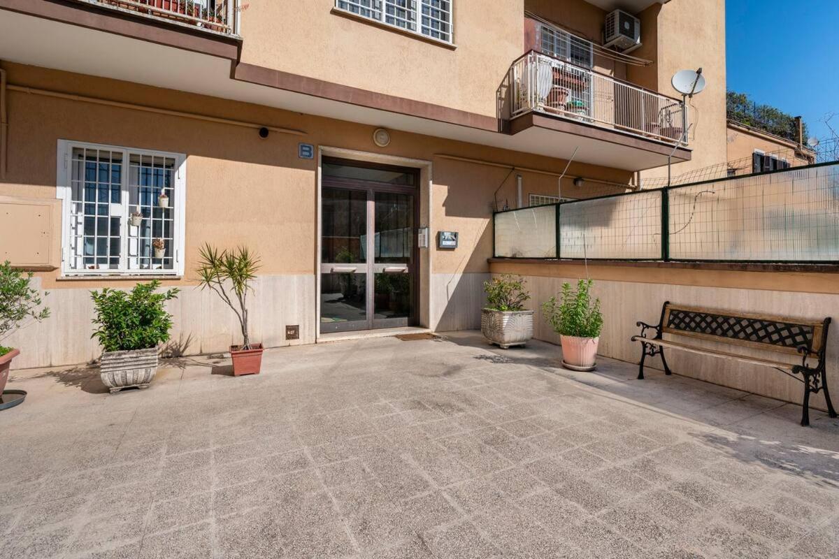44Oz Apartment With Terrace In Monteverde Rome Exterior photo