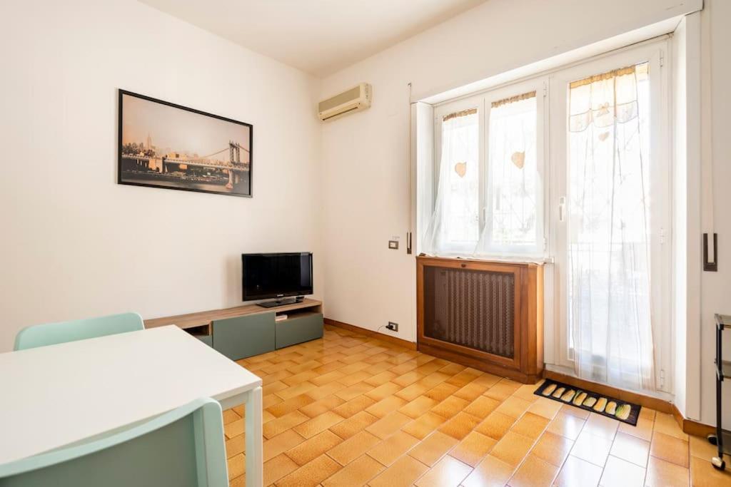44Oz Apartment With Terrace In Monteverde Rome Exterior photo